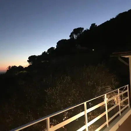 Rita Punta Bianca Villa Montemarcello